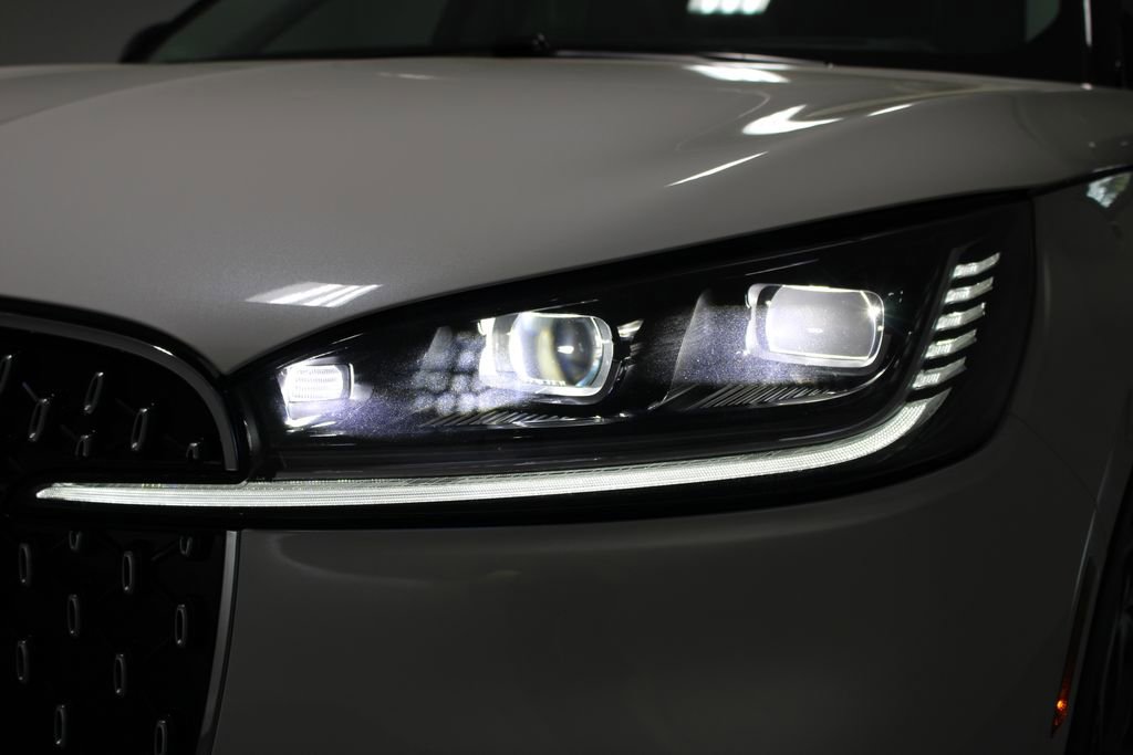 Used 2025 Lincoln Aviator Reserve w/ Illumination Package AWD/4WD image 63