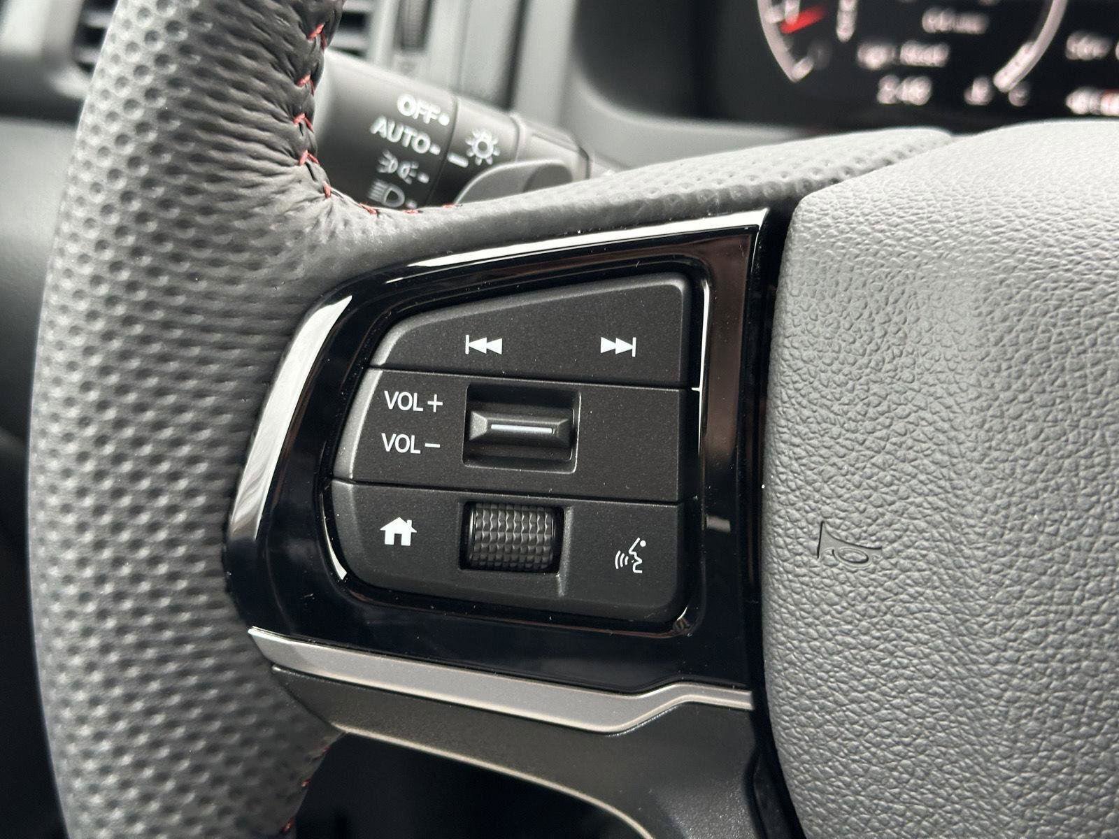 New 2026 Honda Ridgeline Black Edition image 15