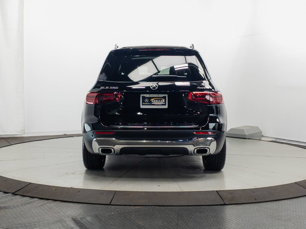 Certified 2026 Mercedes-Benz GLB 250 4MATIC image 27
