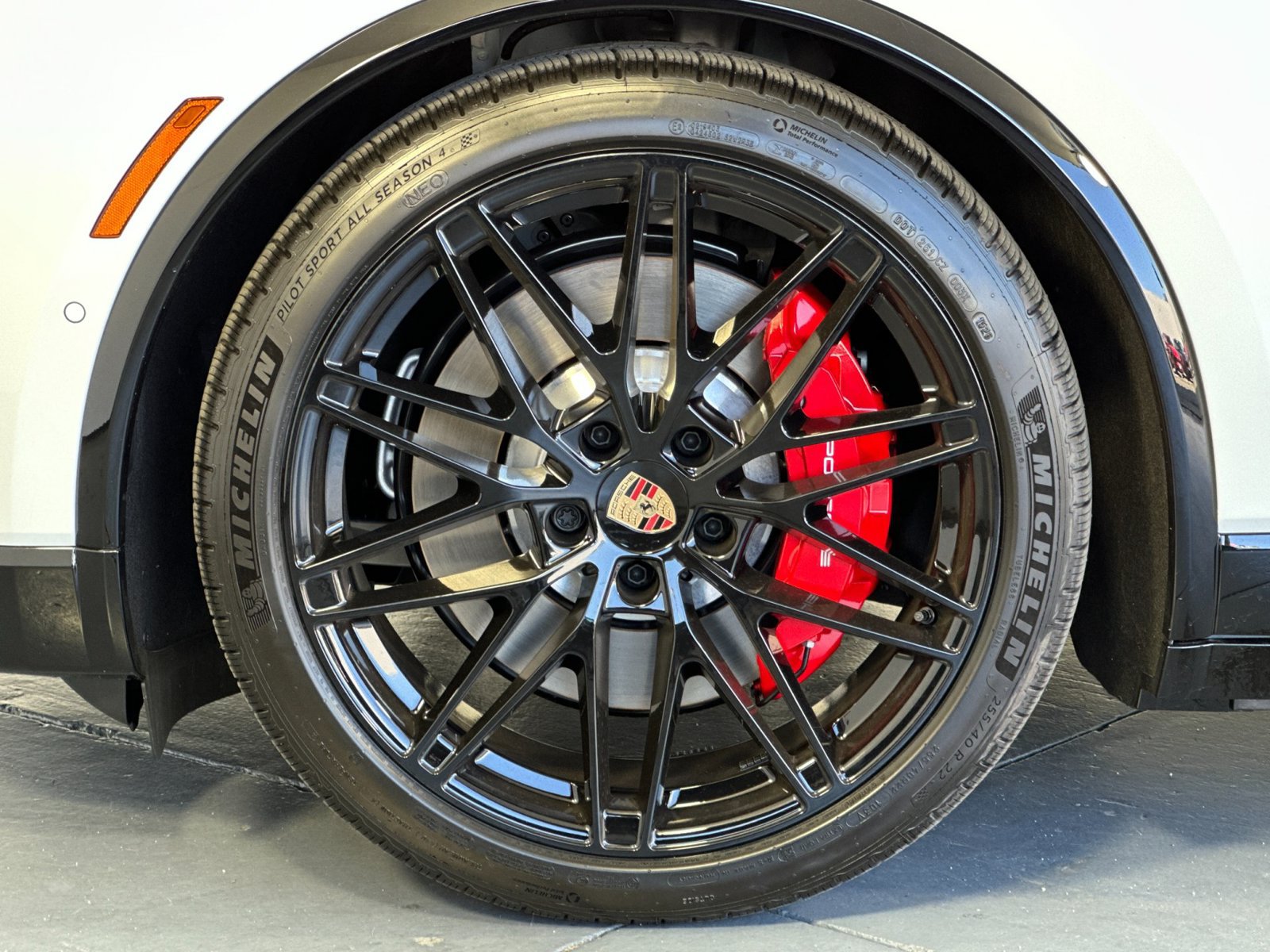 New 2026 Porsche Macan GTS Electric AWD/4WD image 34