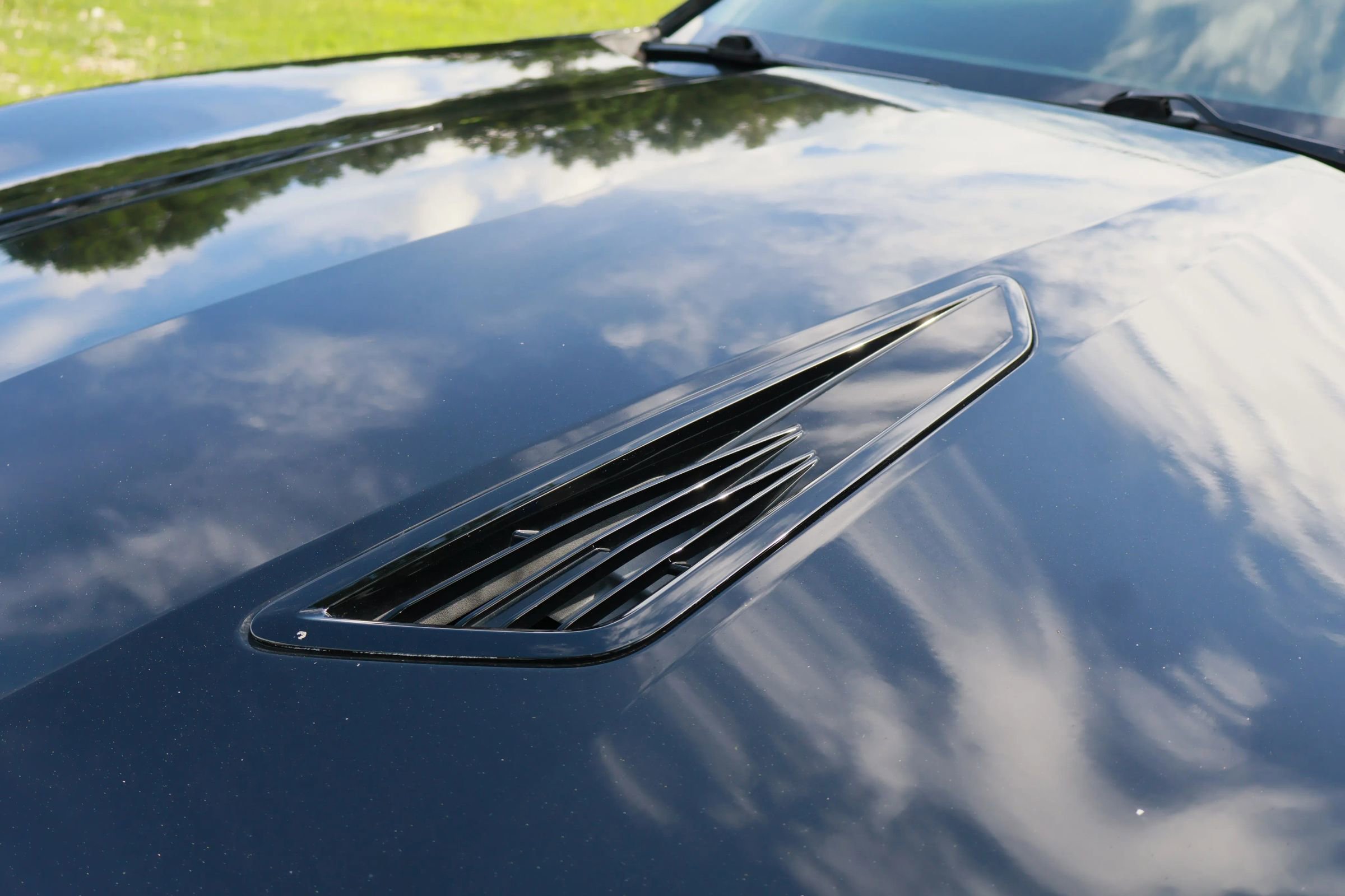 Used 2016 Chevrolet Camaro SS image 8