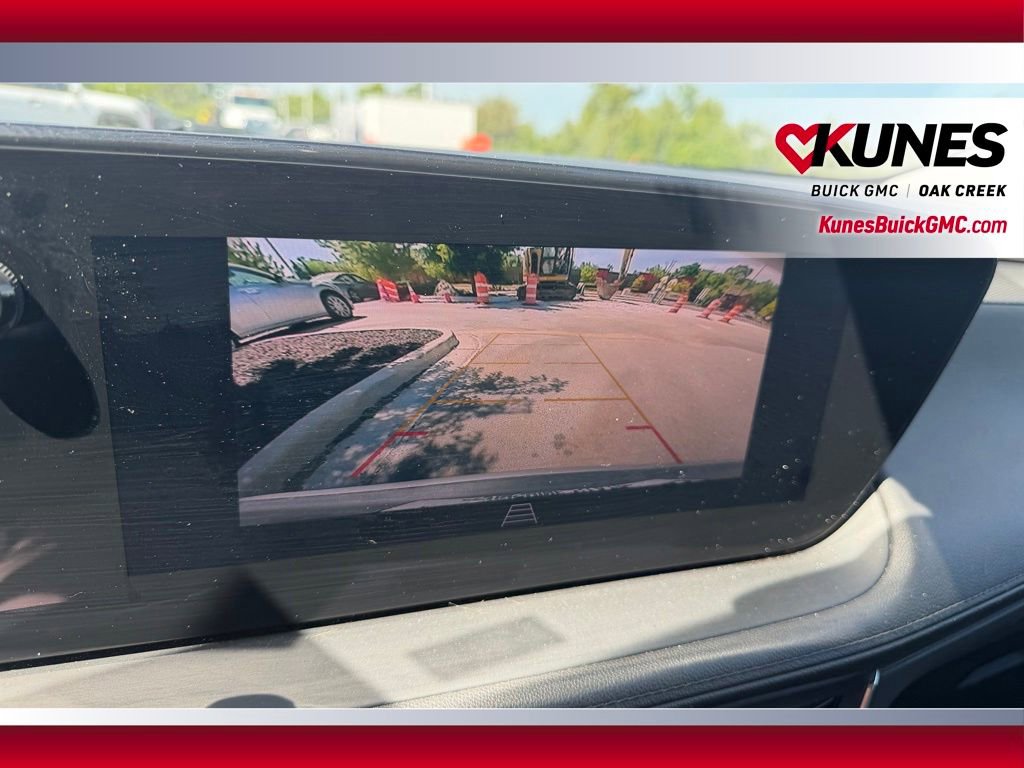 Used 2025 Buick Encore GX Preferred FWD image 29