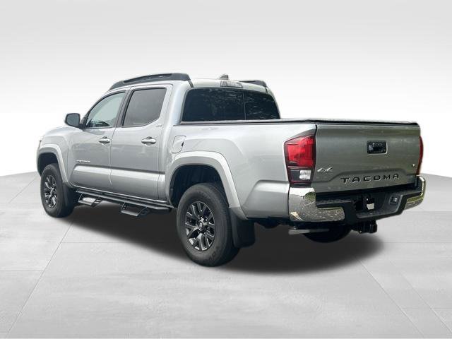 Used 2023 Toyota Tacoma SR5 AWD/4WD image 3
