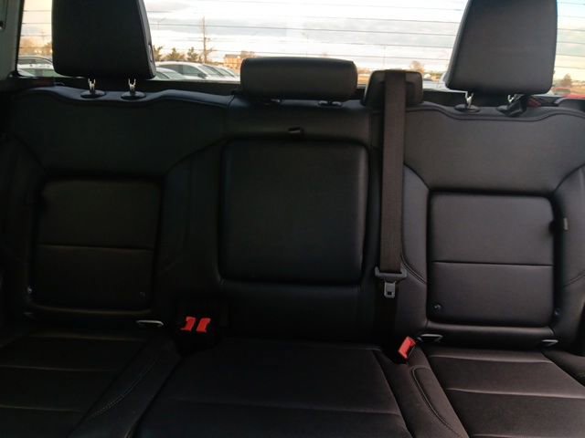 Used 2025 GMC Sierra 1500 SLT image 26