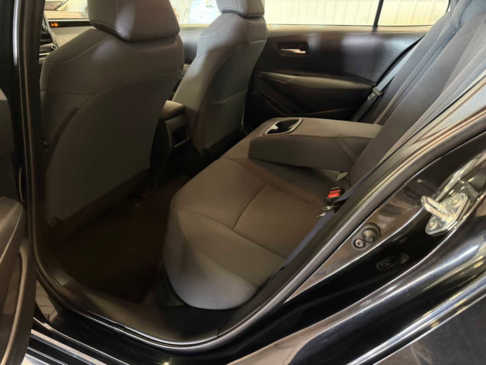 Certified 2020 Toyota Corolla LE FWD image 22