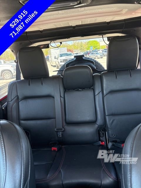 Used 2018 Jeep Wrangler Unlimited Rubicon w/ Dual Top Group AWD/4WD image 30