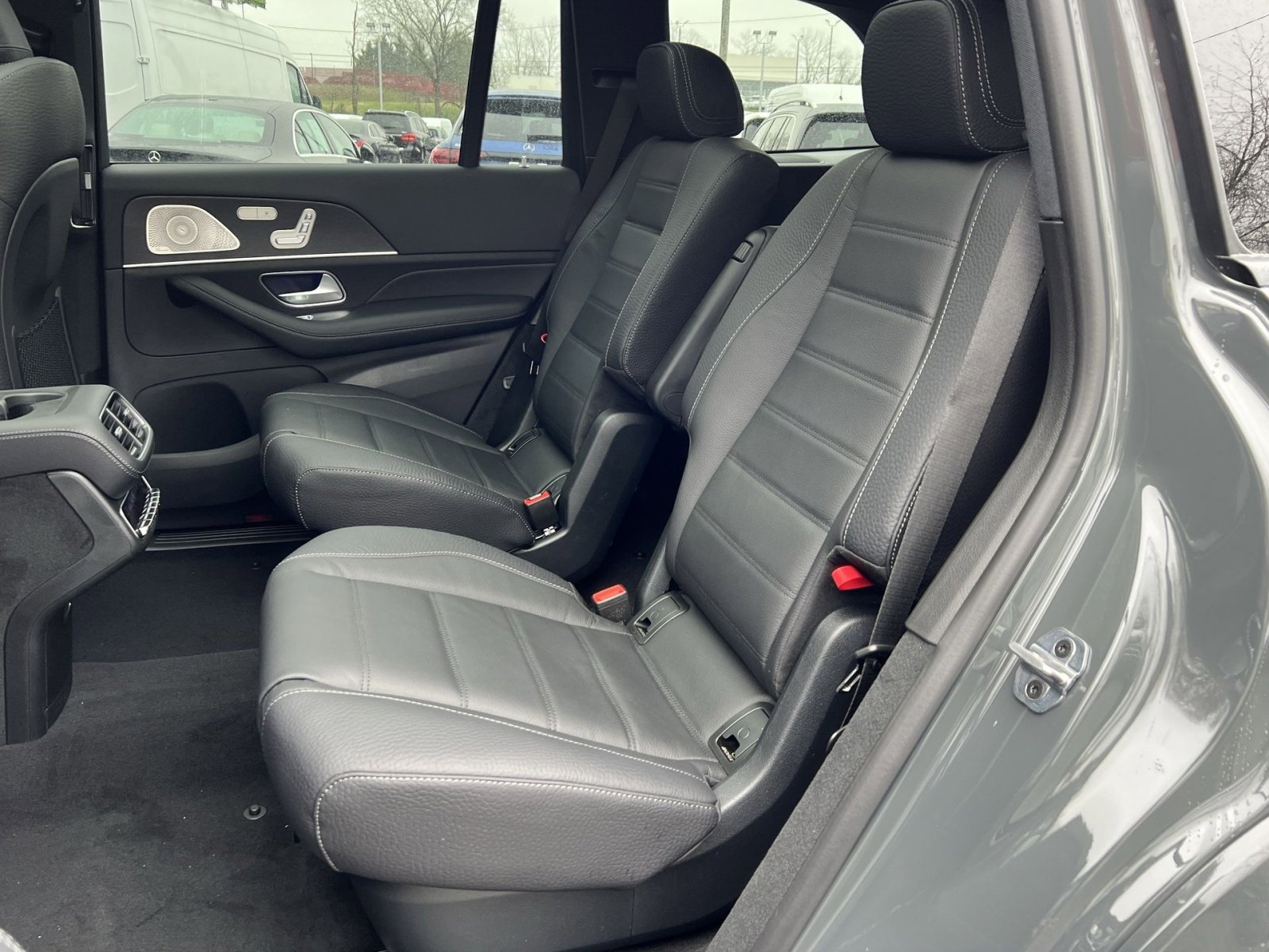 New 2026 Mercedes-Benz GLS 450 4MATIC image 23