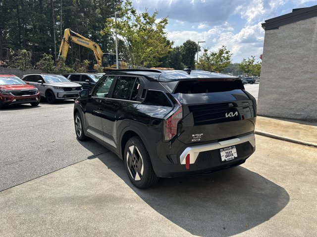 New 2027 Kia EV3 Wind FWD image 8