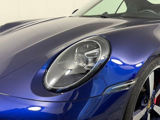Used 2022 Porsche 911 Carrera 4S AWD/4WD image 17