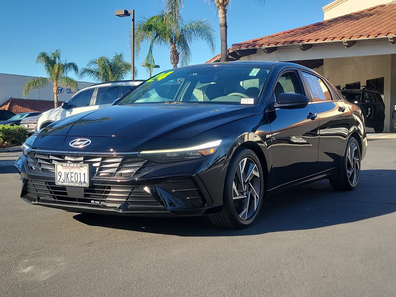 Certified 2024 Hyundai Elantra SEL w/ Convenience Package FWD image 5