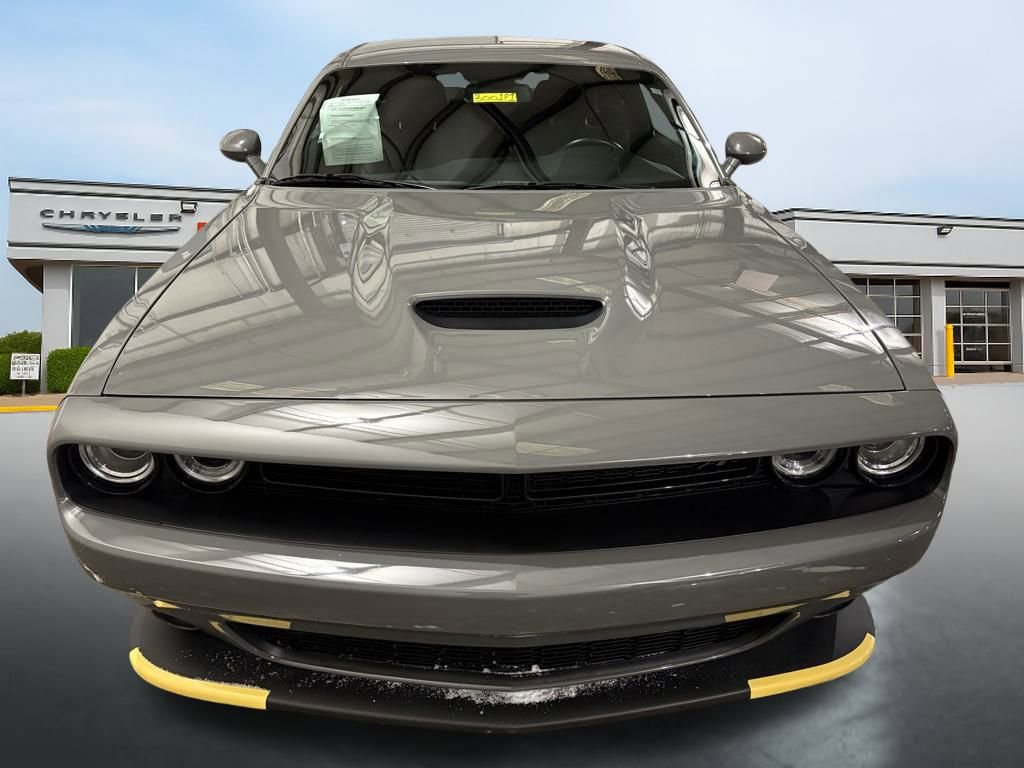 Used 2023 Dodge Challenger R/T w/ Blacktop Package image 8
