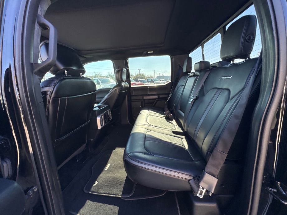 Used 2018 Ford F150 Platinum w/ Equipment Group 701A Luxury image 11