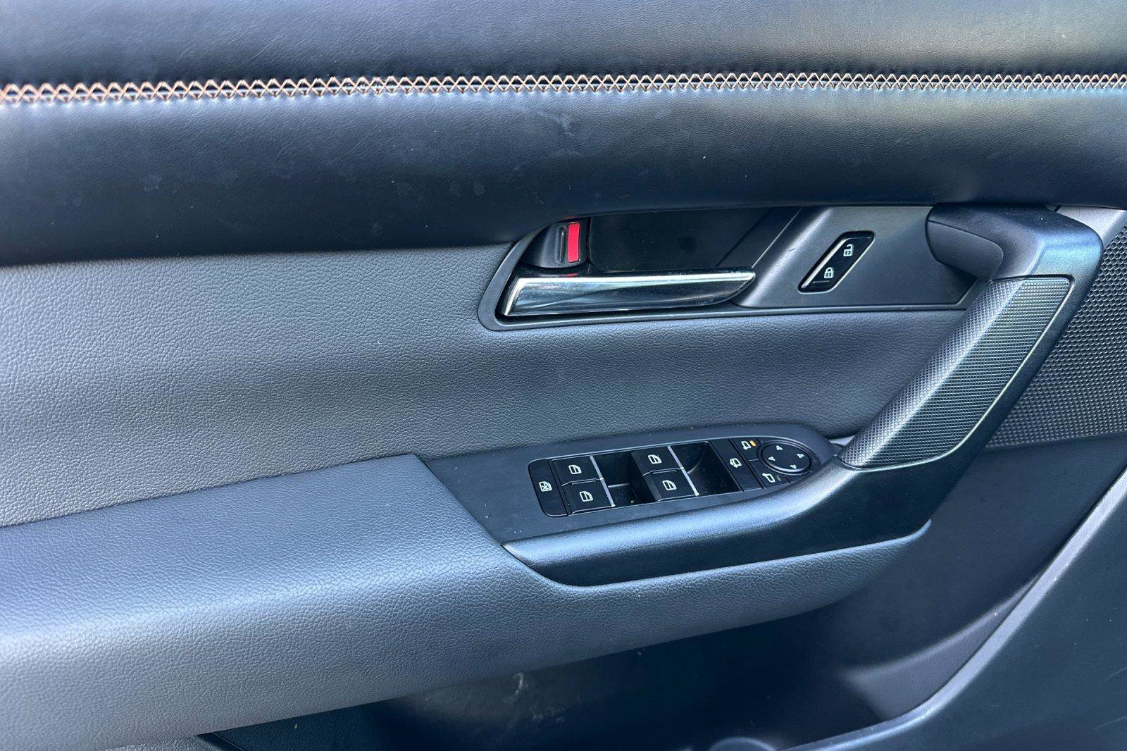 Certified 2025 MAZDA CX-50 2.5 Hybrid w/ Weather Package image 11