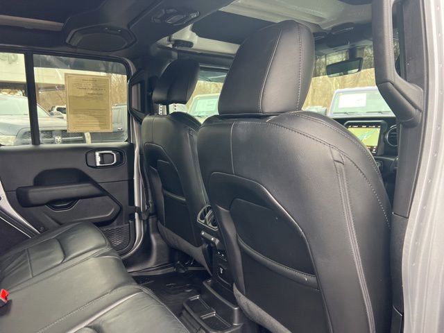 Used 2021 Jeep Wrangler Unlimited Sahara image 24