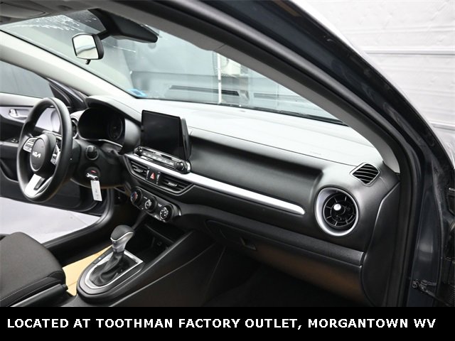 Used 2024 Kia Forte LXS image 16
