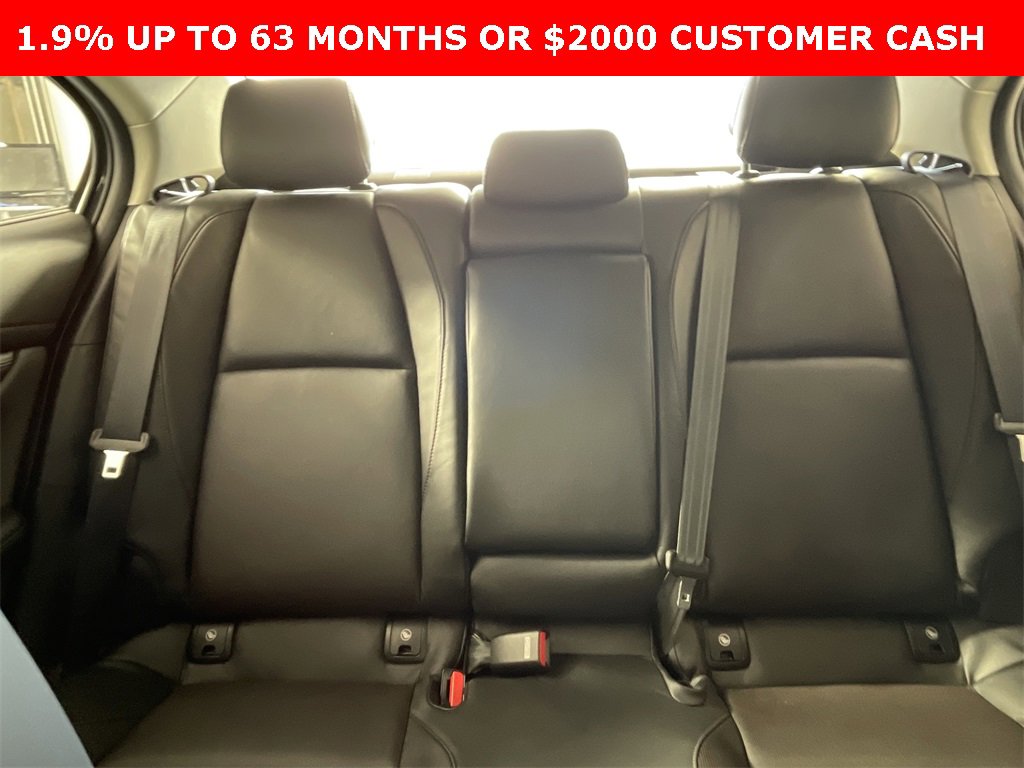 New 2025 MAZDA MAZDA3 2.5 Turbo Sedan w/Premium Plus image 29