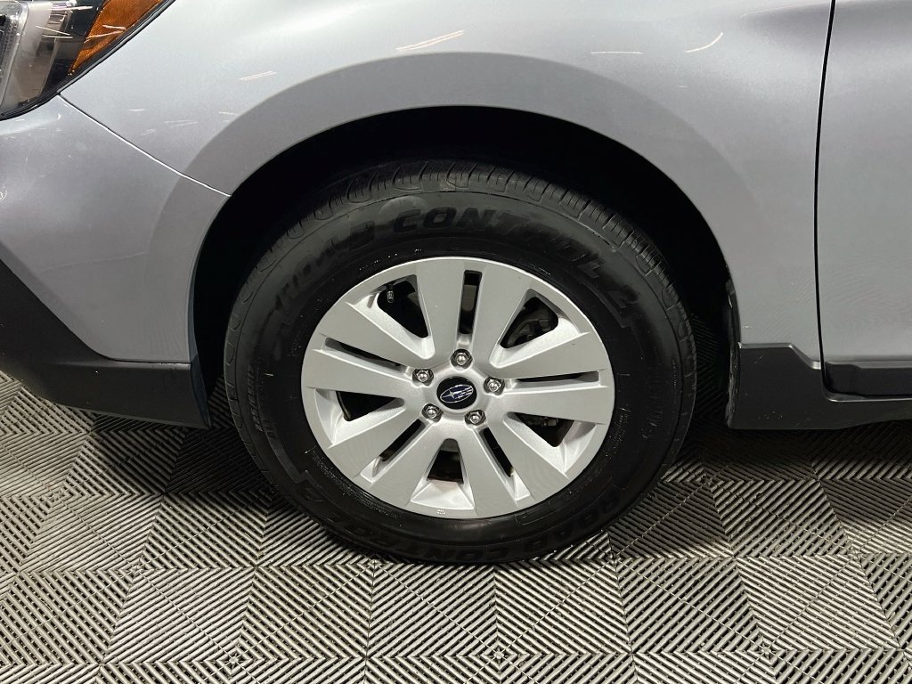 Used 2019 Subaru Outback 2.5i AWD/4WD image 26