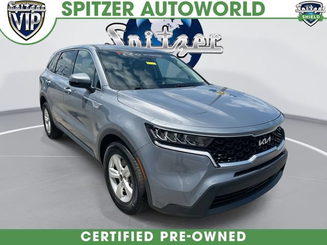Certified 2023 Kia Sorento LX FWD image 1