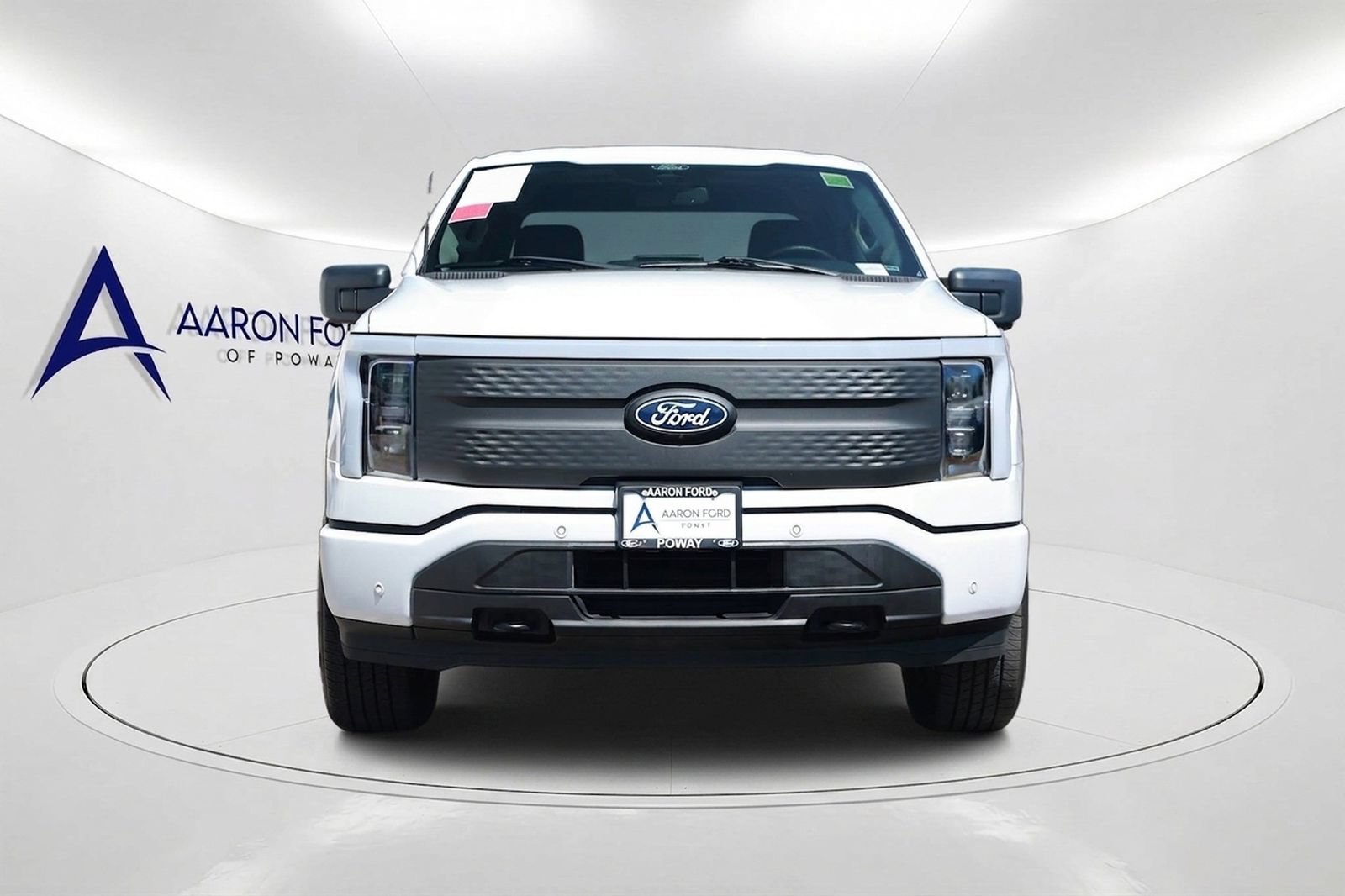 Used 2024 Ford F150 Lightning Flash AWD/4WD image 2
