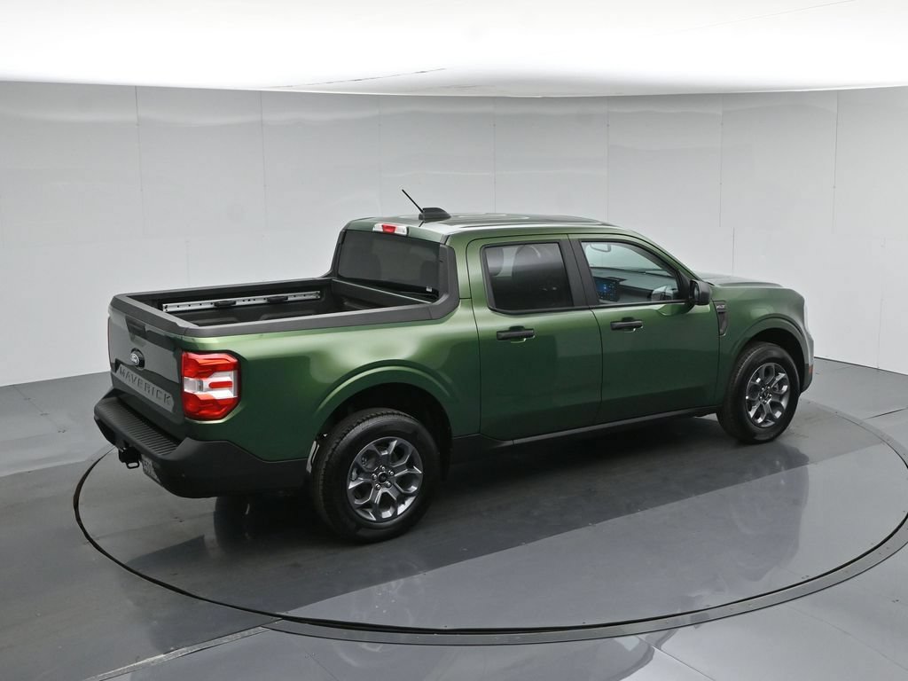 Used 2025 Ford Maverick XLT FWD image 42