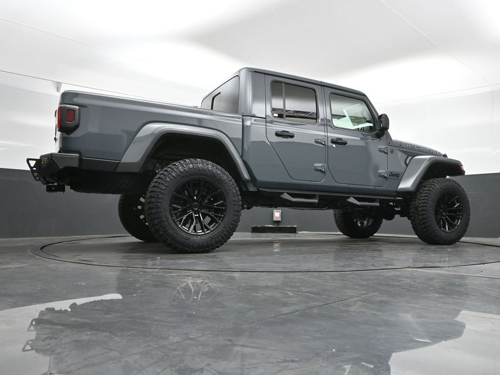 New 2025 Jeep Gladiator Willys image 47