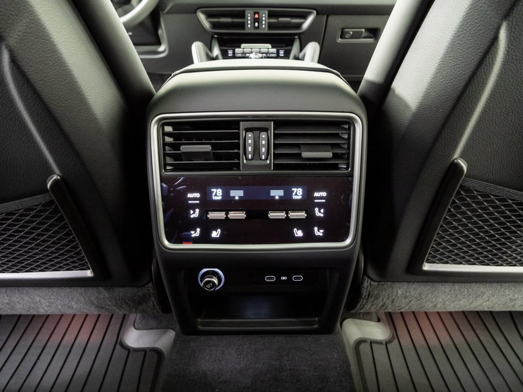 New 2026 Porsche Cayenne S image 21