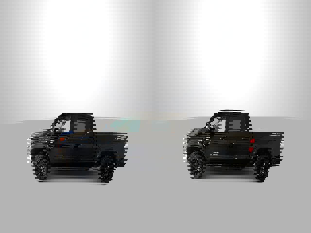 Used 2016 Toyota Tundra SR5 w/ TRD Off Road Package image 5