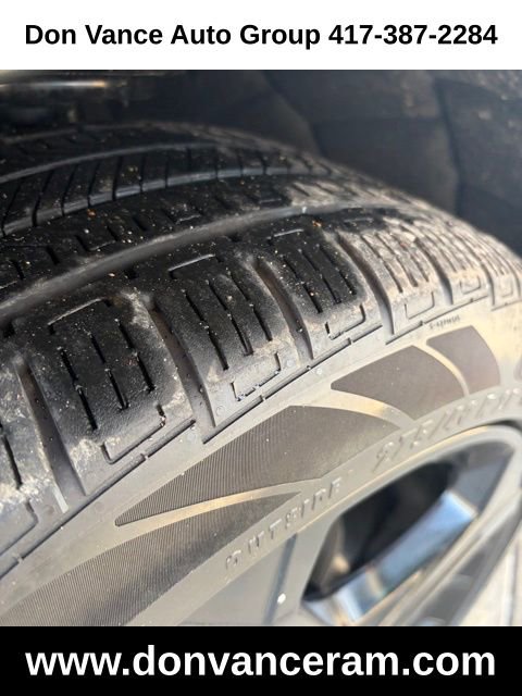 Used 2024 Chevrolet Equinox EV RS image 26