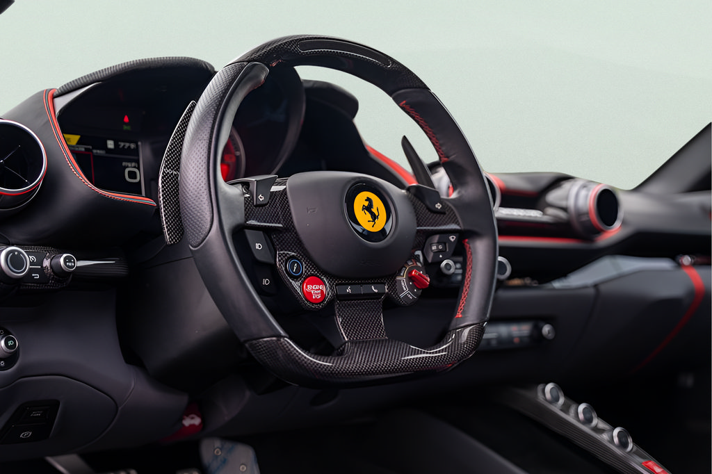 Used 2021 Ferrari 812 GTS RWD image 25
