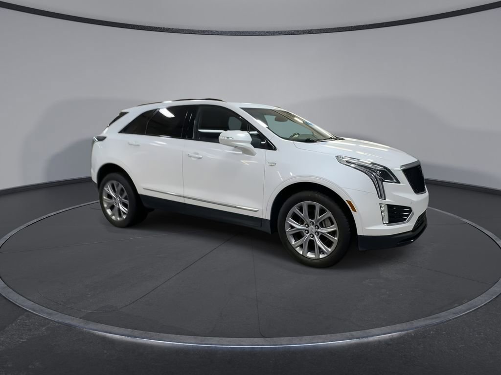 Used 2020 Cadillac XT5 Sportv image 2