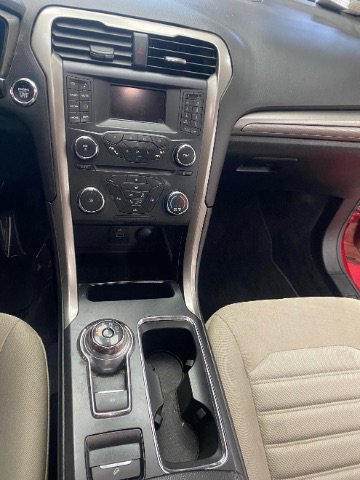 Used 2017 Ford Fusion S FWD image 20
