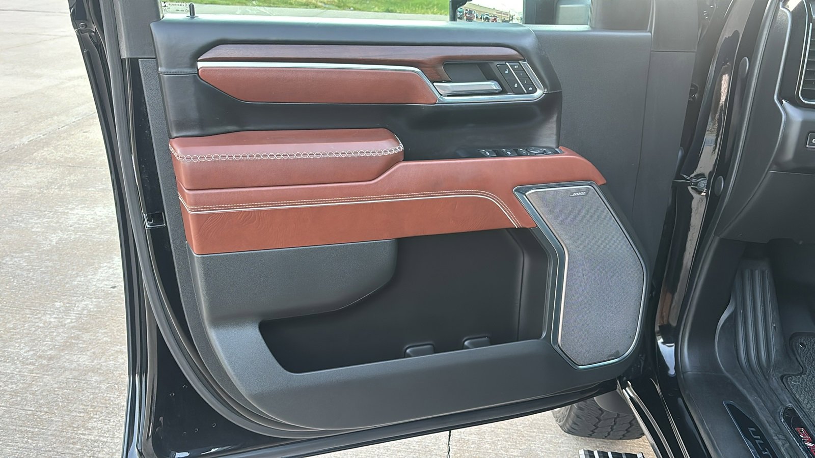 Used 2024 GMC Sierra 2500 Denali Ultimate image 25