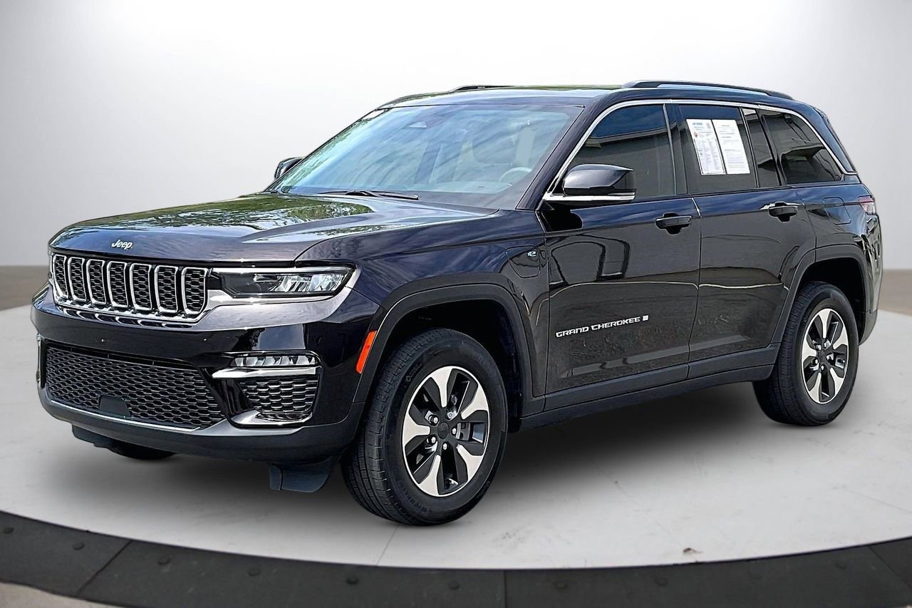 Certified 2022 Jeep Grand Cherokee Limited 4xe AWD/4WD image 4