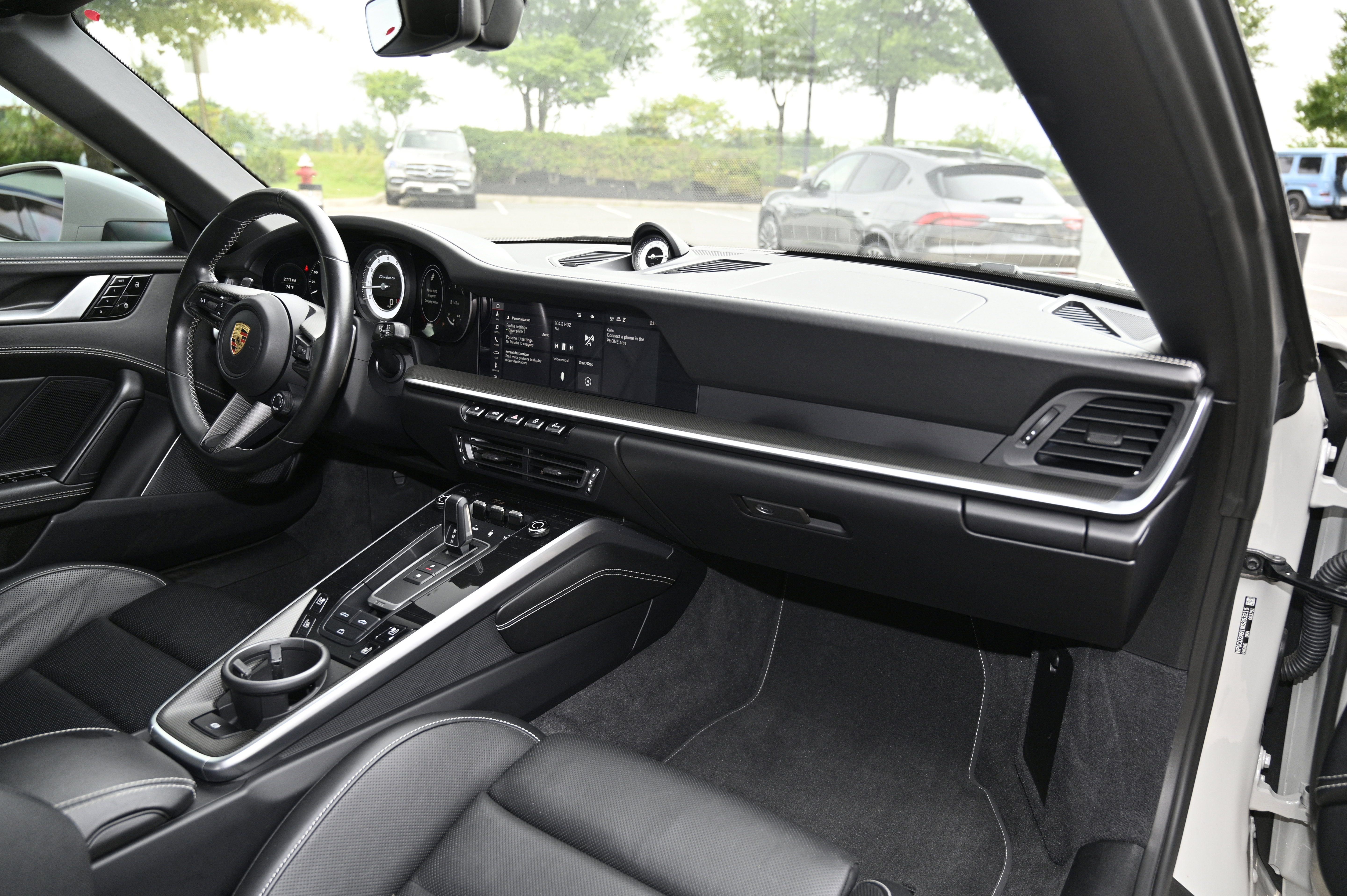 Used 2021 Porsche 911 Turbo S image 38