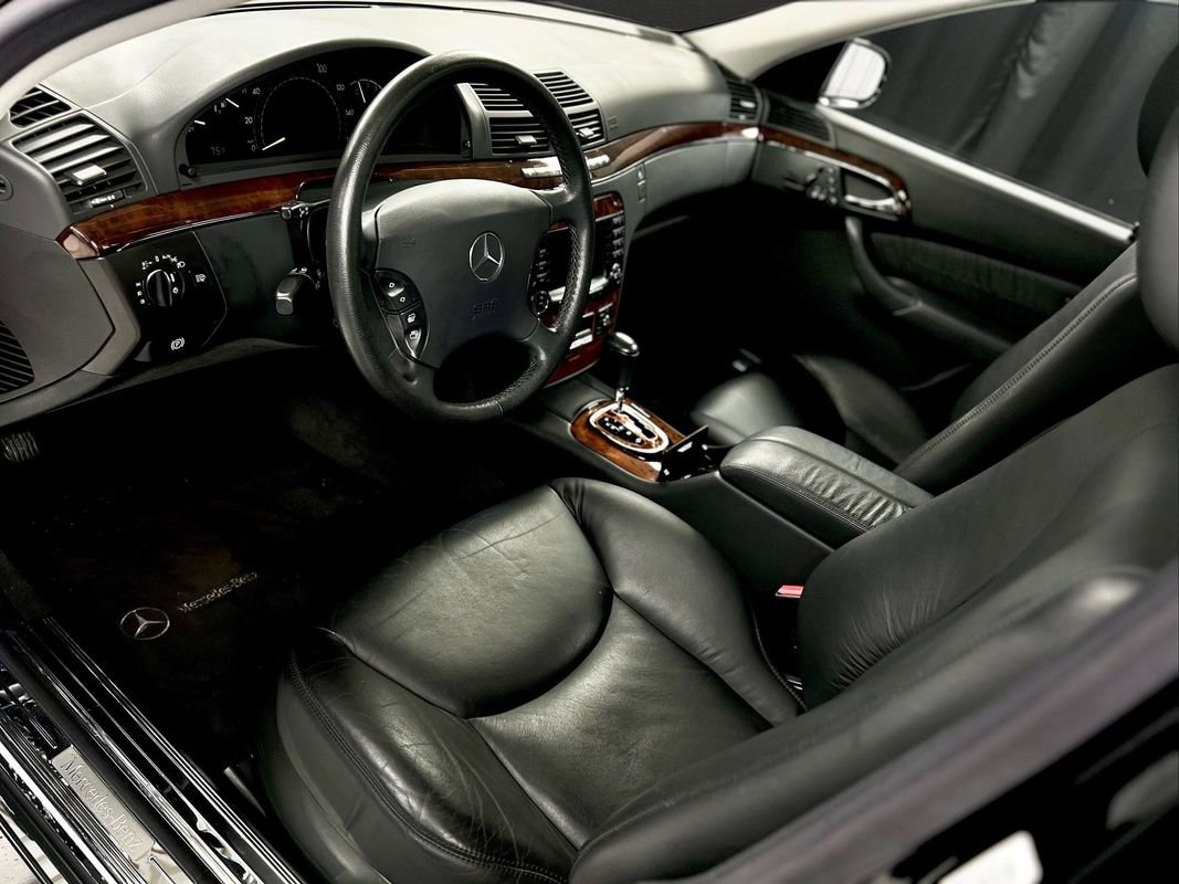 Used 2004 Mercedes-Benz S 500 4MATIC image 9