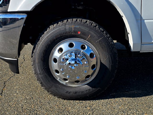 New 2026 RAM 3500 Big Horn AWD/4WD image 33
