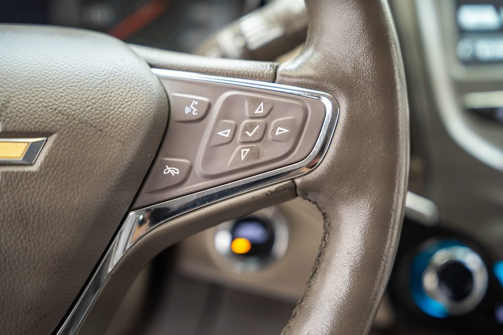 Used 2018 Chevrolet Cruze Premier w/ Enhanced Convenience Package FWD image 24