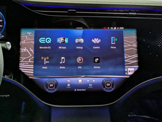 Certified 2022 Mercedes-Benz EQS 580 4MATIC Sedan image 18