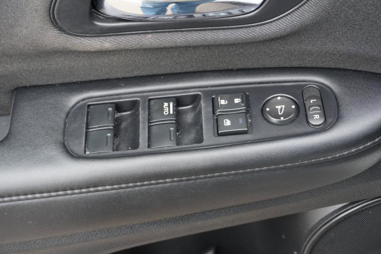 Used 2022 Honda HR-V Sport image 9