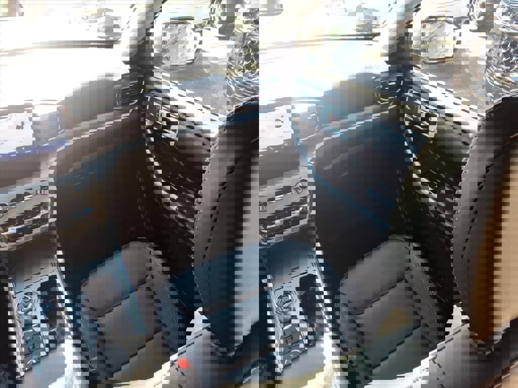 Certified 2023 Ford Explorer XLT w/ Equipment Group 202A image 21