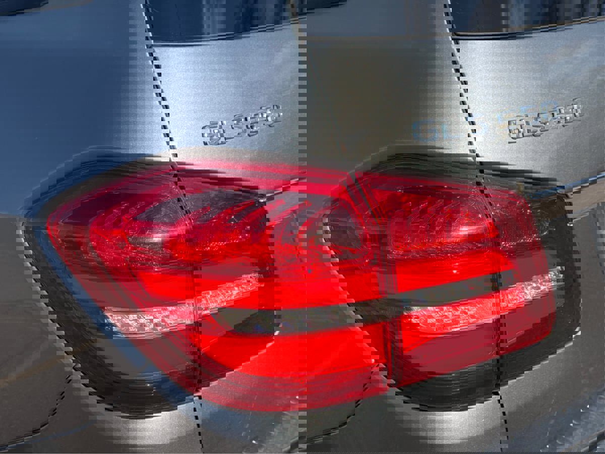 Used 2018 Mercedes-Benz GLS 550 4MATIC w/ Driver Assistance Package image 31