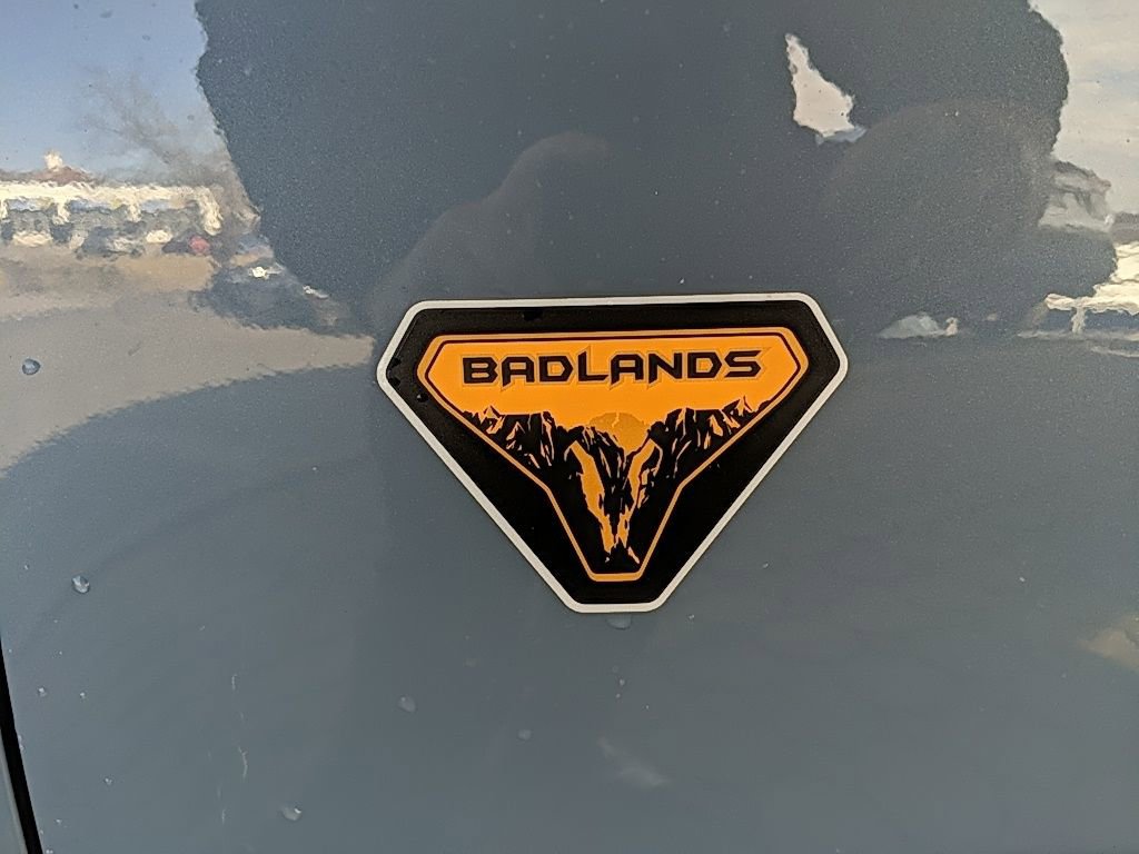 Used 2025 Ford Bronco Sport Badlands image 10