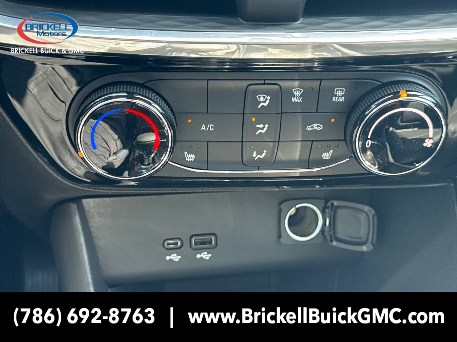 New 2026 Buick Encore GX Sport Touring w/ Comfort Package FWD image 28