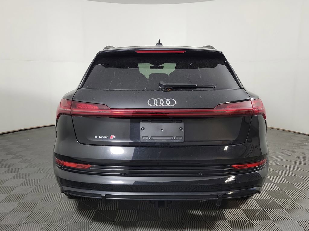 Certified 2023 Audi e-tron S Premium Plus w/ Black Optic Package AWD/4WD image 5