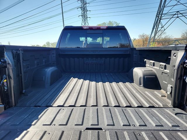 Used 2024 GMC Sierra 1500 AT4 w/ Technology Package AWD/4WD image 30
