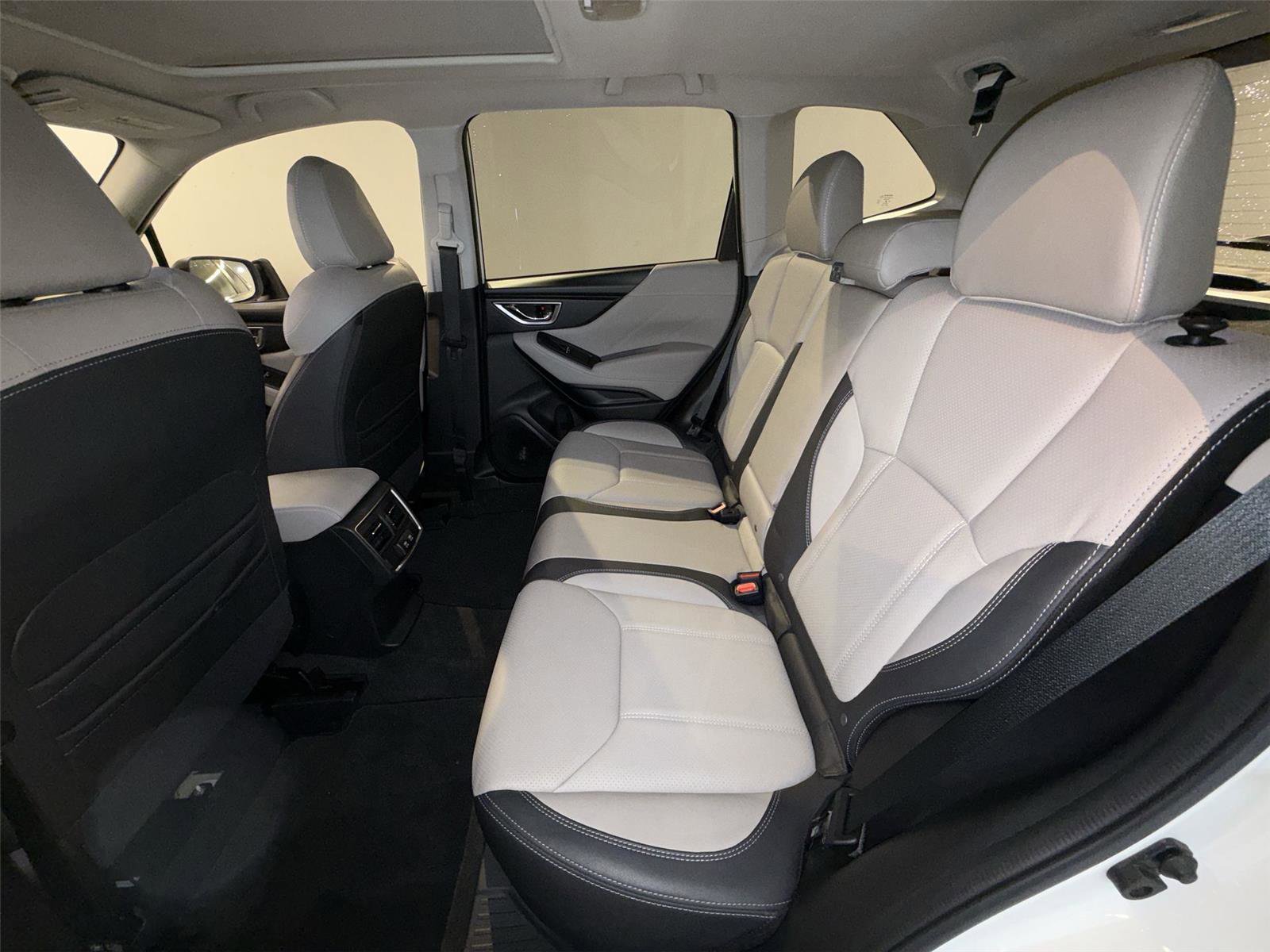 Used 2020 Subaru Forester Limited AWD/4WD image 25