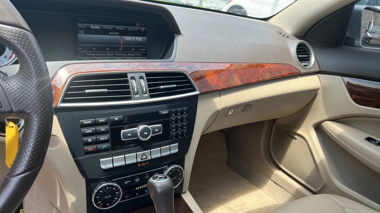 Used 2013 Mercedes-Benz C 250 Coupe image 12