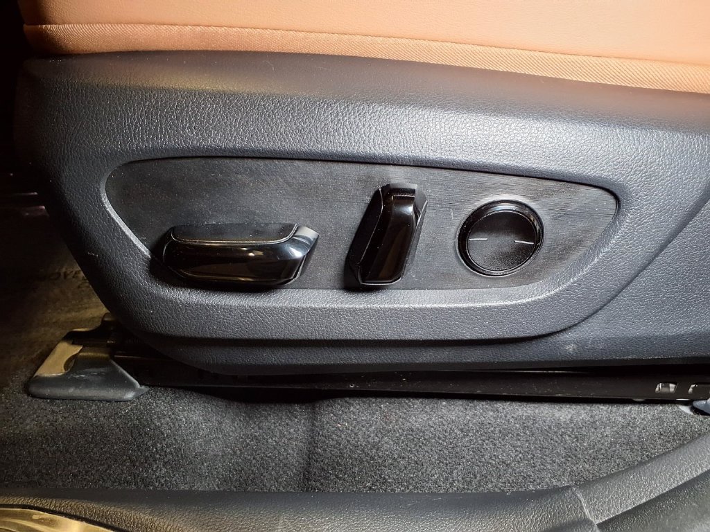 Used 2025 Lexus NX 350h AWD w/ Cold Area Package image 13