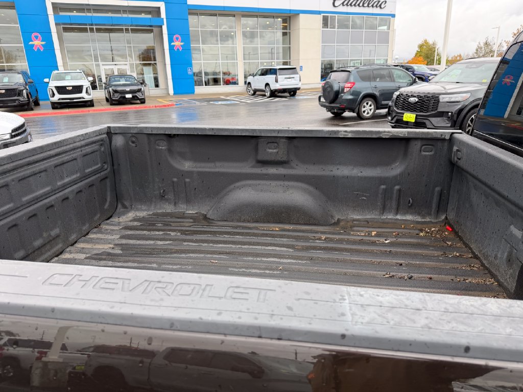 Used 2018 Chevrolet Silverado 1500 LT w/ All Star Edition AWD/4WD image 9