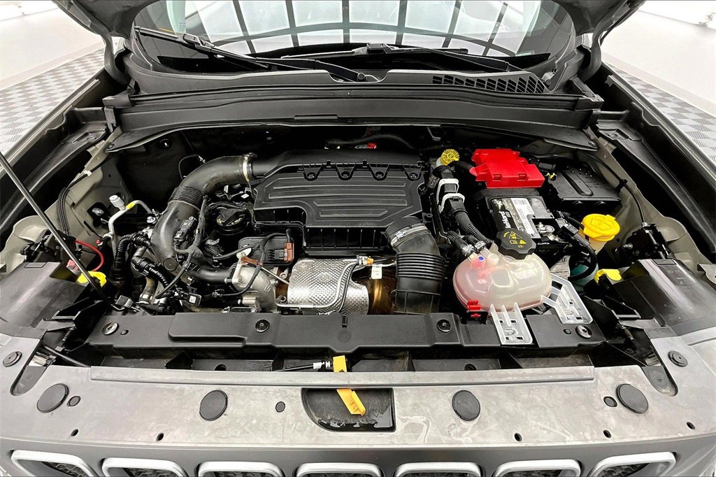 Used 2022 Jeep Renegade Limited image 10